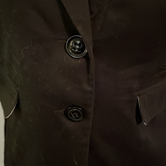 Agaci size Large cropped blazer in Size Large. Fully lined. - Picture 5 of 10